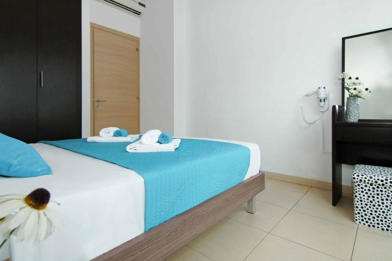 Diana - Coralli Beachfront Apartment Protaras Exterior foto